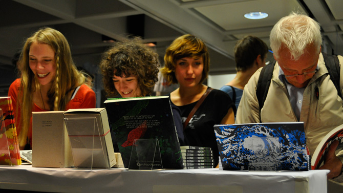 comcisalon2012_20